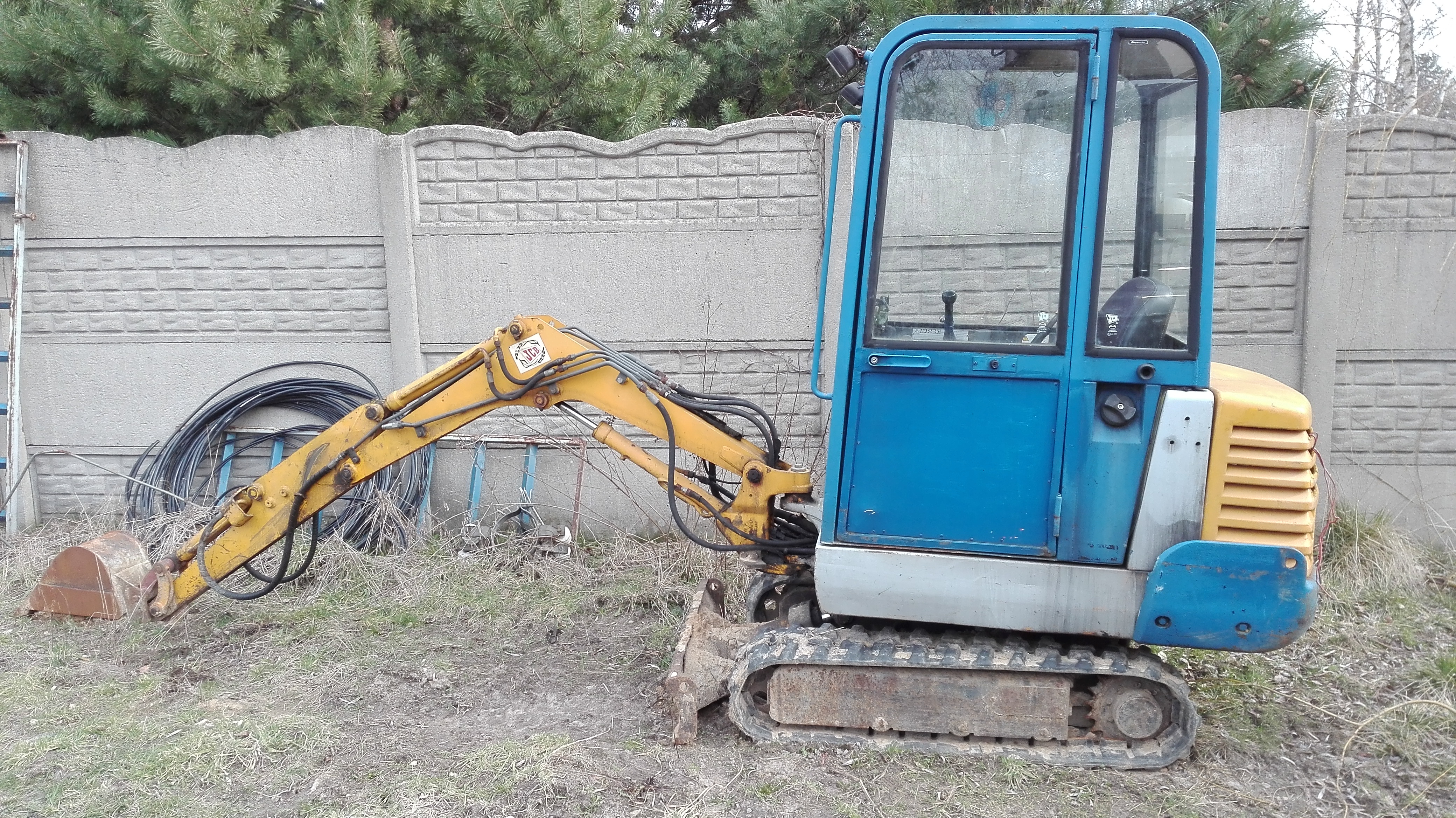 Usługi minikoparką